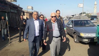 محافظ بورسعيد يأمر بإنشاء محاور مرورية جديدة بحي الضواحي