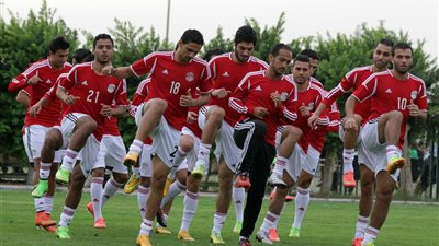 ننشر قائمة القنوات الناقلة لمباراة «الفرصة الأخيرة» بين مصر والسنغال