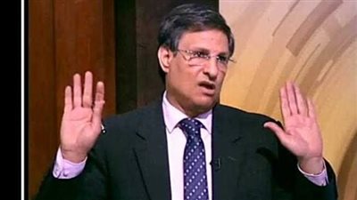 مصطفى يونس يوضح أسباب إقالة ميمي عبد الرازق