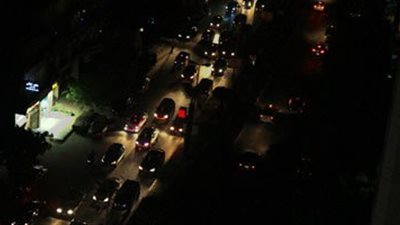 «أزمات منعت كوارث».. انقطاع الكهرباء في البحيرة يحبط محاولة الاستيلاء على نصف مليون جنيه.. انهيار حائط منزل بالمنوفية ينقذ أسرة من السرقة والقتل.. وواقعة أنيس منصور الأشهر