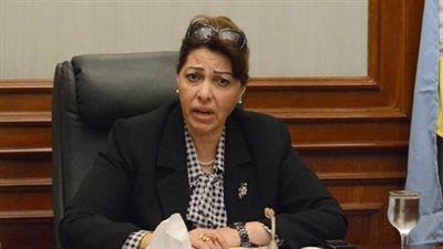 إحالة سعاد الخولي و6 آخرين للمحاكمة بتهمة الرشوة