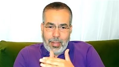 مدحت العدل يحتفل بديوان 