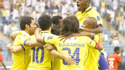 النصر يخطف فوزًا صعبًا من الفتح ويواصل تصدره للدوري السعودي