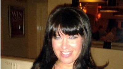 صديقة مقربة من سائحة الترامادول لـ«فيتو»: الخارجية البريطانية تفاوض مصر لإطلاق سراحها.. شقيقة «لورا» تزورها في مقر احتجازها اليوم.. واختفاء الزوج المصري يثير الشكوك