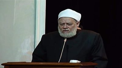 على جمعة يرد على سعد الهلالي: مصر قائدة العالم الإسلامي (فيديو)