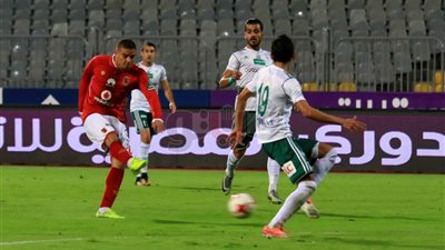 الأهلي يفوز على المصري بثنائية نظيفة