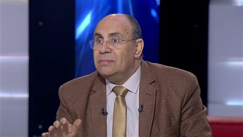 الدكتور مبروك عطية،