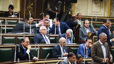 البرلمان يواصل اليوم مناقشة قانون تنظيم اتحاد الصناعات