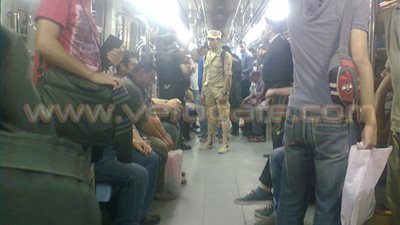 بالصور.. انتشار عناصر القوات الخاصة بمحطة مترو 