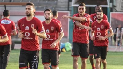 مران على فترتين لتجهيز المصابين في الأهلي