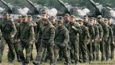 ألمانيا تخطط لزيادة عدد قواتها بحلول 2025 لتوفر 5 آلاف وظيفة