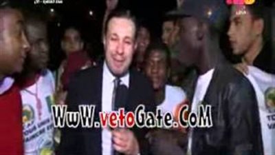 شاهد.. فرحة الجماهير السنغالية باستاد القاهرة بعد الفوز على مصر