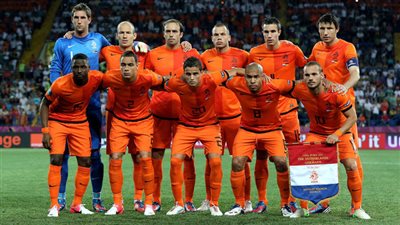 اليوم.. هولندا تستضيف لاتفيا في تصفيات «يورو 2016»