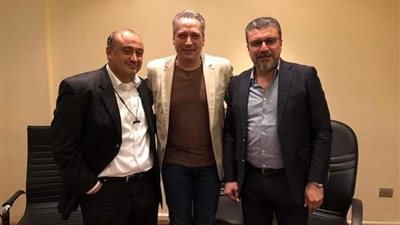 تامر أمين يتعاقد مع «النهار» لمدة عامين