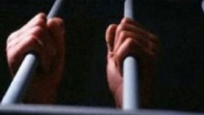 تجديد حبس سائق لاتهامه بسرقة شركة بالنزهة