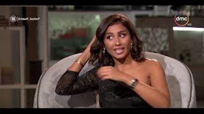 دينا الشربيني.. «بنت البلد» التي أحبها عمرو دياب (فيديو)