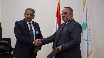 بروتوكول تعاون بين «الحرف اليدوية» و«البريد» لحصر العاملين بالقطاع