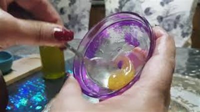 أقوى ماسك لتنشيط «الكولاجين» بالبشرة وشدها (فيديو)