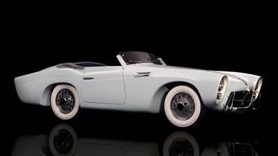 بالصور.. أجمل السيارات والدراجات الكلاسيكية في عام 1954