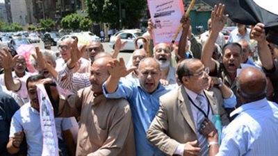 تظاهر أصحاب المعاشات بالمنوفية