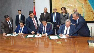 البنك الزراعي يوقع «بروتوكول» مع آي فاينانس لإطلاق كارت الفلاح (صور)