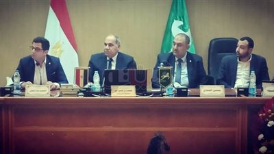 لجنة من مجلس الوزراء تزور الشرقية لبحث المشروعات المتعثرة (صور)