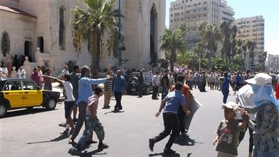 مسيرة لعناصر الإرهابية بـ