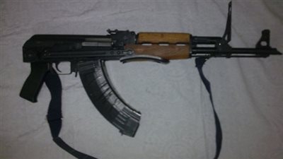 ضبط سلاح آلي وفرد روسي مع عاطل بـ