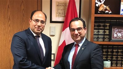 سفير مصر في كندا يلتقي رئيس لجنة العلاقات الخارجية بـ «العموم الكندي»