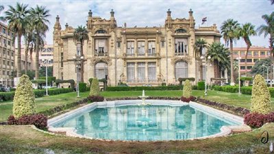 4 معالم أثرية بحرم جامعتي القاهرة وعين شمس (صور)