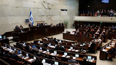 حزب يساري إسرائيلي يطرح مشروع قانون لحل الكنيست