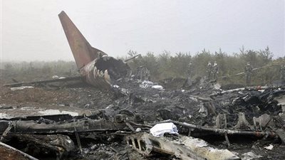 تحطم طائرة عسكرية أمريكية قبالة ساحل 