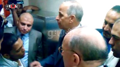 بالفيديو.. مريض بالسرطان يطالب وزير الصحة بتوفير نفقات انتقاله