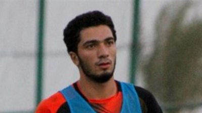 جوكر الأهلي يوقع للنادي المصري