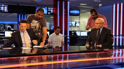 عمرو عبد الحميد: شفيق ليس رجل دولة وعلي أصدقائه نصحه