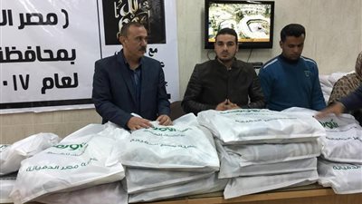 توزيع 2000 بطانية ضمن حملة «مصر الدفيانة» بدمياط