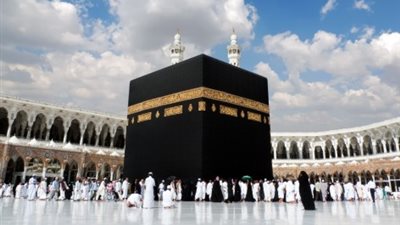 «اعرف حقوقك».. ضوابط صارمة على شركات السياحة في موسم العمرة