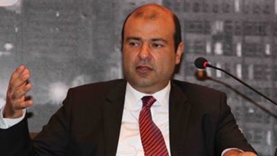 «وزير التموين»: المركز اللوجستي يتيح تصدير القمح للخارج