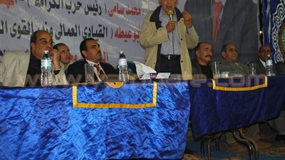 بالصور.. رئيس «الكرامة» يشارك في مؤتمر مرشحه بـ«منيا القمح»