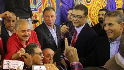 بعد فرز 30 لجنة.. الخطيب 2178 صوتًا مقابل 1447 لطاهر