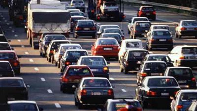 ارتباك حركة المرور بجامعة الدول العربية بسبب حادث تصادم