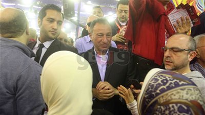 بعد فرز 112 لجنة.. الخطيب 14852 صوتًا مقابل 10976 لطاهر