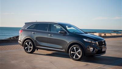 معرض لوس أنجلوس يشهد طرح السيارة كيا سورينتو 2019