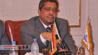 الجزائر تنشئ قاعدة بيانات للمستثمرين المصريين