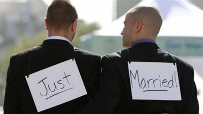 الجريدة الرسمية بفرنسا تنشر المرسوم المتعلق بتشريع زواج المثليين
