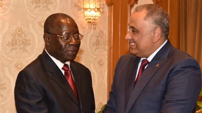 رئيس هيئة الرقابة الإدارية يلتقي أعضاء مكافحة الفساد بأفريقيا