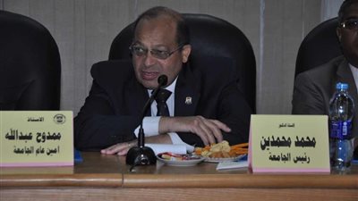 رئيس جامعة القناة: 3 مشاريع عملاقة لجذب مزيد من الاستثمارات