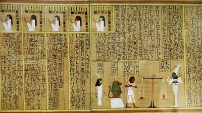 بطول 20 مترا و40 تعويذة.. أبرز ما تتضمنه بردية «يويا» بالمتحف المصري
