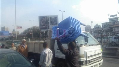 حملة ضد الإشغالات والمخالفات بحي العجوزة (صور)