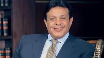 مرشح في بولاق يطالب بمنع دخول لجان الانتخابات بالهواتف المحمولة